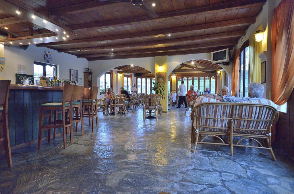 Perros 2* Agios Stefanos Avliotes (Corfu)