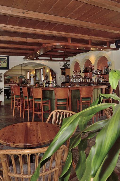 Hotel Perros Agios Stefanos Avliotes (Corfu)