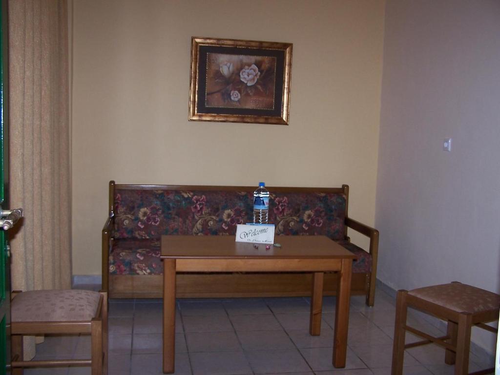 Hotel Perros 2*
